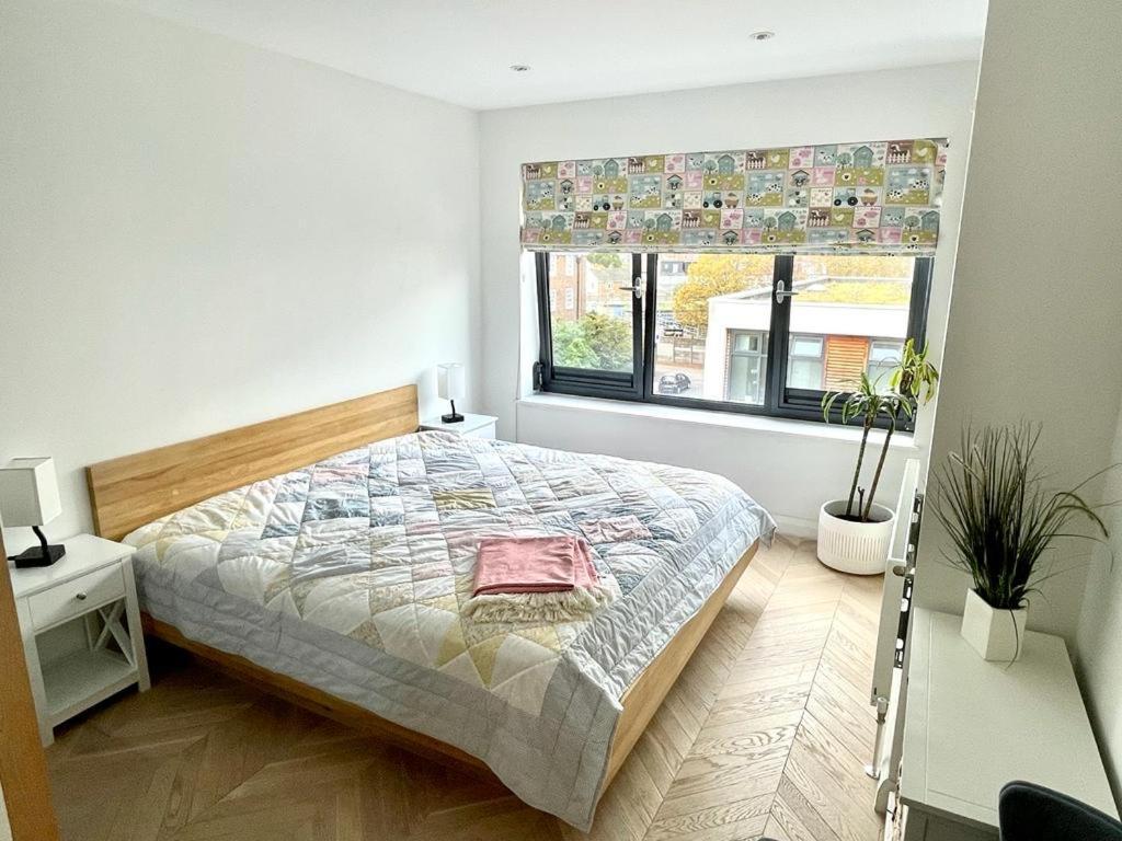 Cosy 1 Bedroom Apartment With Balcony Near Chiswick London Luaran gambar