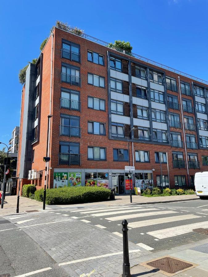 Cosy 1 Bedroom Apartment With Balcony Near Chiswick London Luaran gambar
